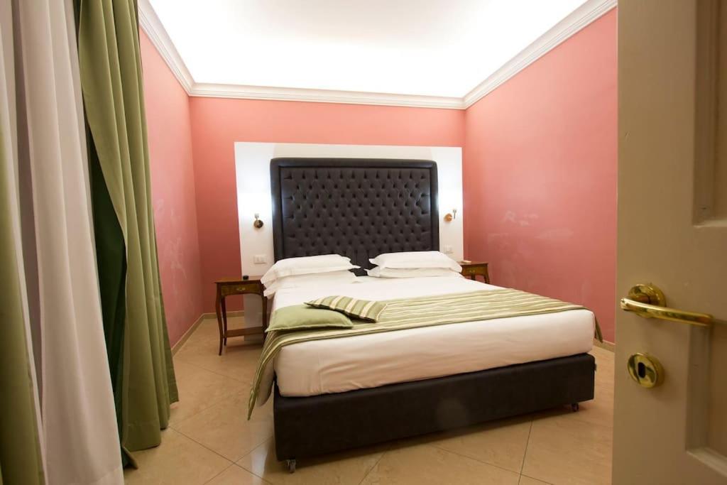 41 Nazionale Suite 41 Рим Екстер'єр фото