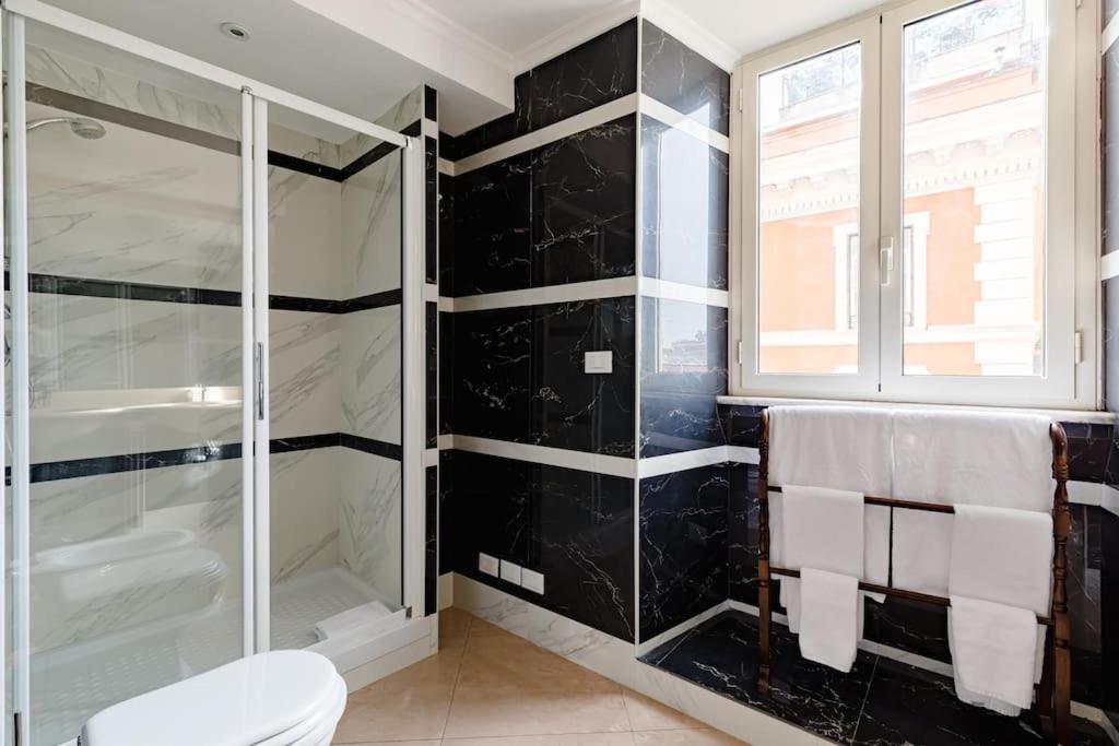 41 Nazionale Suite 41 Рим Екстер'єр фото